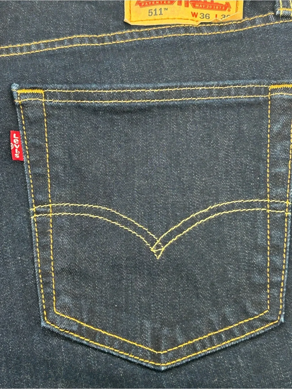 Levi's 511 Men's Dark Blue Denim Jeans - Classic Back Pocket Style 36x30